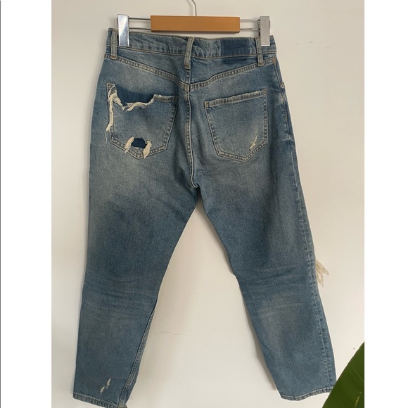 Zara - Distressed narrow legged jeans - size 6 - Picture 6 of 8